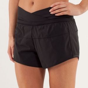 Lululemon Run: Pace Short